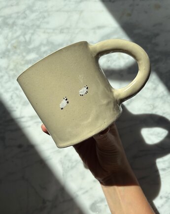 Duży Ceramiczny Kubek Handmade 420 ml z Owieczkami Podhale, Maison Fragile