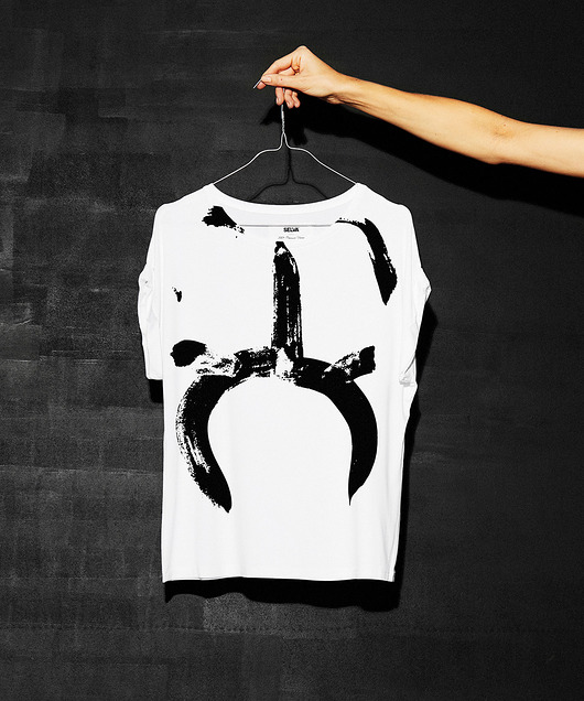 Key afer Women's T-shirt SELVA