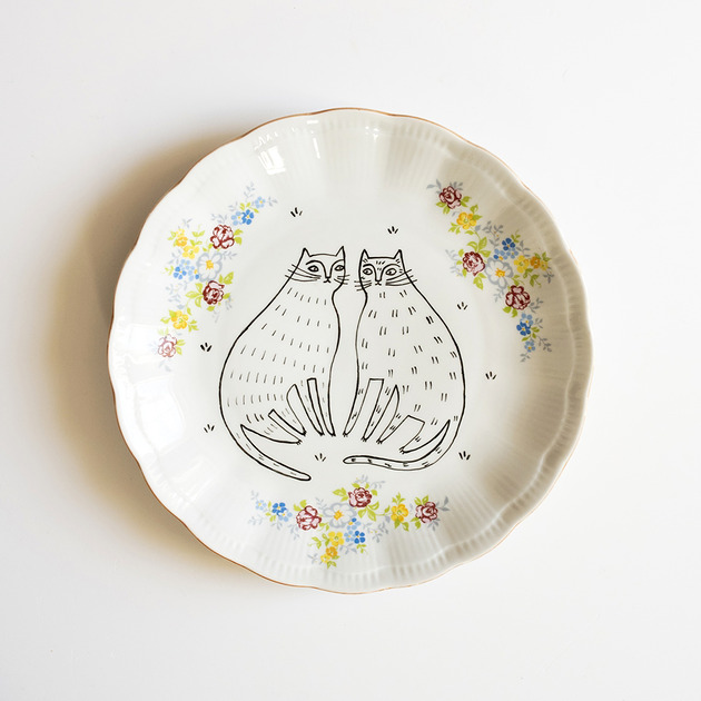 Ozdoby na ścianę Talerz na ścianę - koty i kwiaty