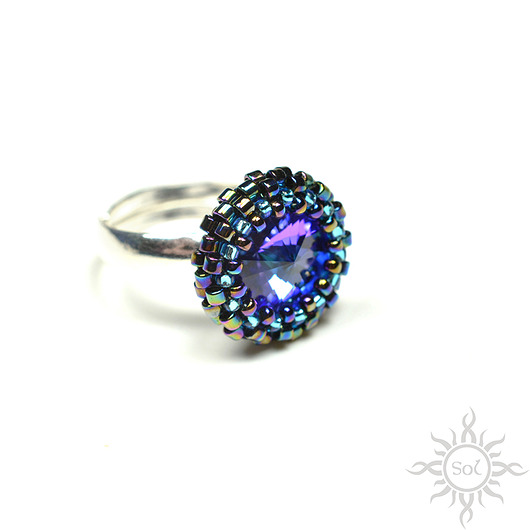 Heliotrope, pierścionek z kryształem Swarovski Sol