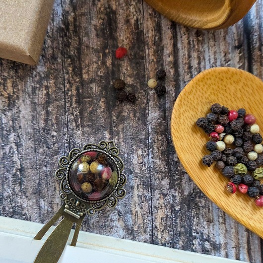 zakładki do książek Zakładka z pieprzem