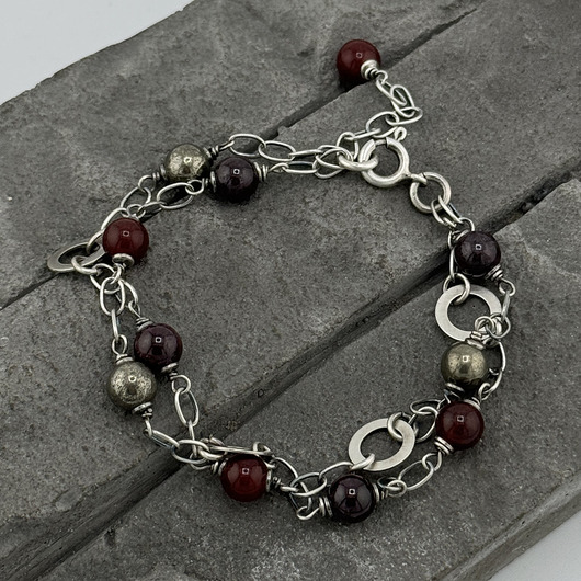 bransoletki z kamieni naturalnych Granat, piryt, jadeit  - bransoletka