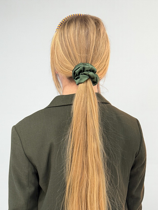 gumki do włosów Jedwabna scrunchie gumka frotka midi zielona khaki