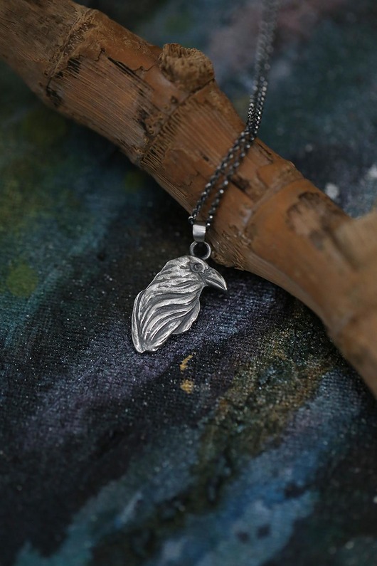 wisiory Kruk wisior ze srebra próby 925