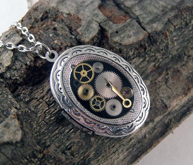 wisiory Mechaniczny sekretnik 164