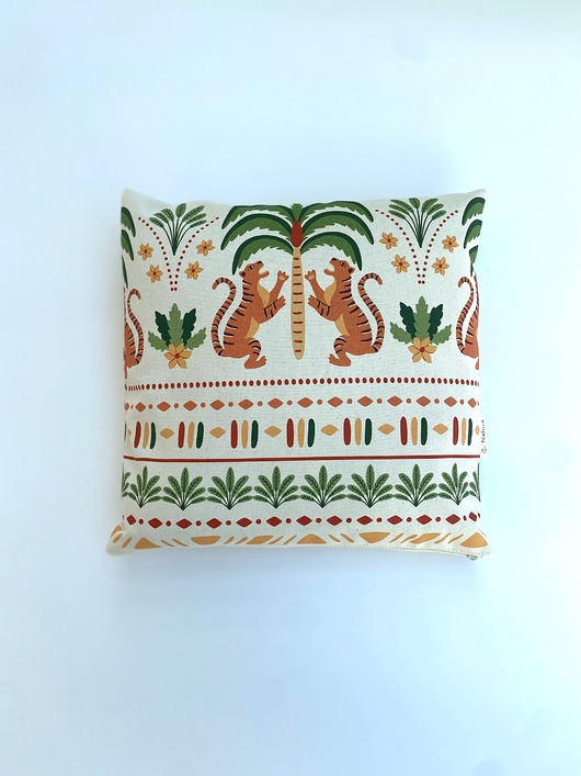 poduszki z grafiką Poszewka dekoracyjna - Tiger Roar