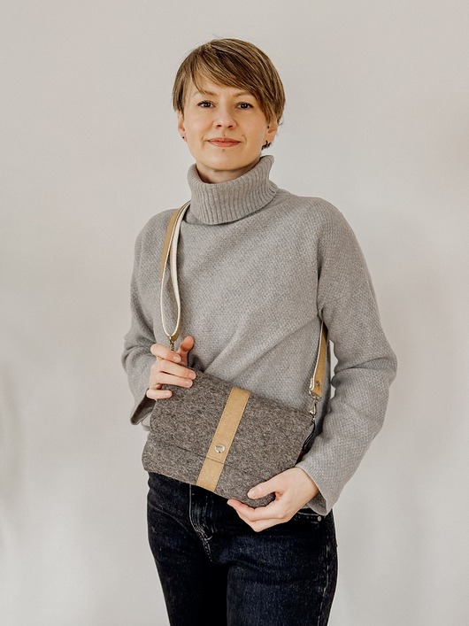 torby na ramię Marmollada - filcowa listonoszka SZAROBRĄZOWA + piaskowy