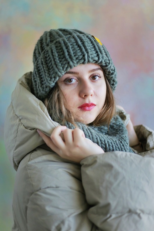 czapki damskie WOOLY Komplet wełniana czapka i komin "szałwia"