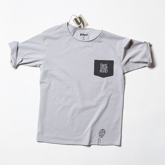 FREE YOUR MIND POCKET tshirt YURCOV