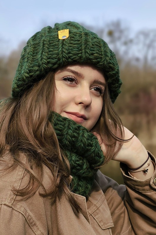 czapki damskie Wełniana czapka i komin- komplet zimowy peruvian WOOLY zielony