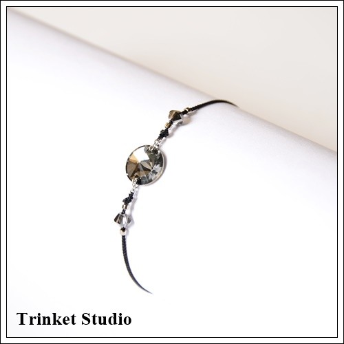 Simplicity- Rivoli Silver Night Trinket Studio