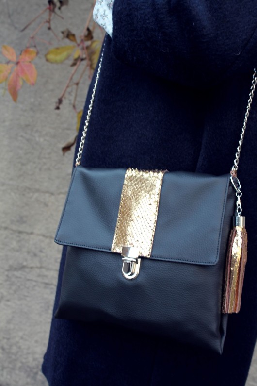 Black& Gold MAY