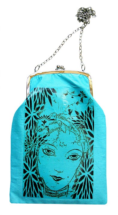 LADY IN BLUE kainabru