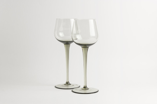 szklanki i kieliszki Kieliszek na wino czerwone Classic - dymny