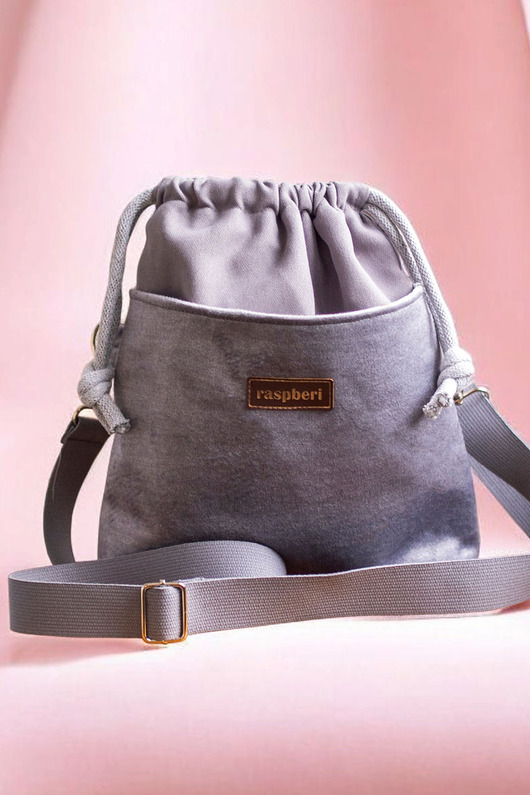 torebki mini Szara listonoszka z kominem z jasnego weluru