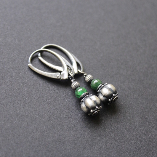 kolczyki z kamieniami Kolczyki zielone latarenki z diopsydem