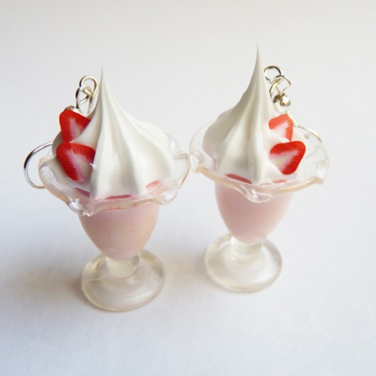 Strawberry shakes Lemon Lovely