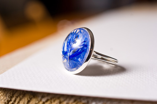 Okrągły pierścionek z żywicy So Jewelry