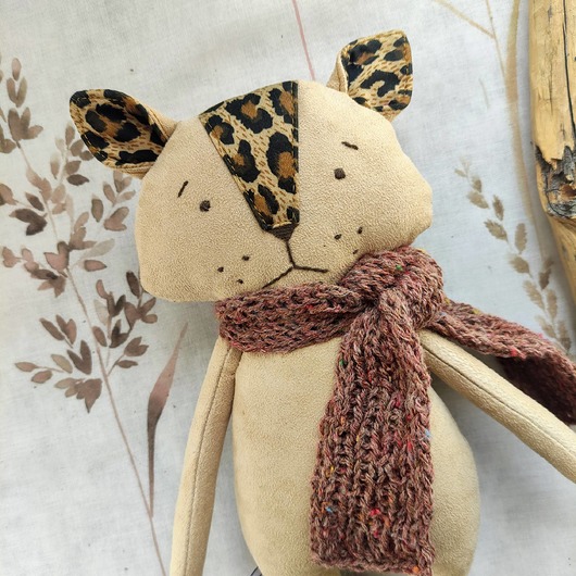 przytulanki dla niemowląt i dzieci Przytulanka Panterka, Kot zamszowy handmade