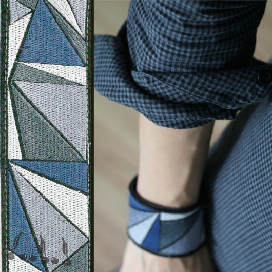 ::: CUFF TRIANGLE BUNGLE #3 ::: uniqo