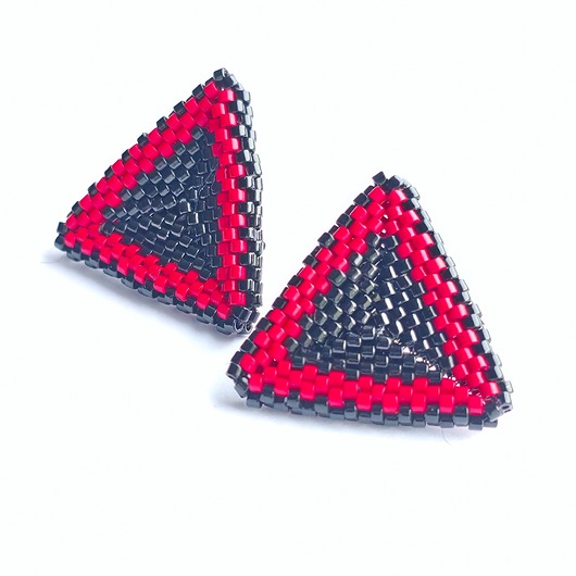 kolczyki szklane Kolczyki Trójkątne Sztyfty "Karmazynowa Noc"