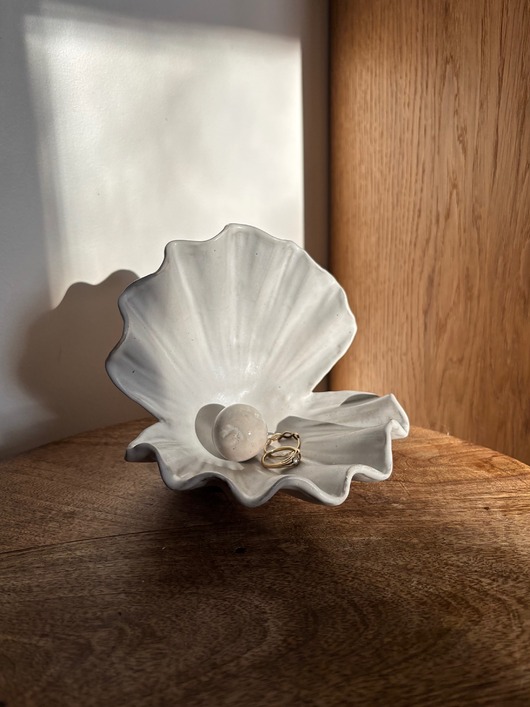 pojemniki na biżuterię Ceramiczna Podstawka na Biżuterię Muszla Skarbiec Matte White