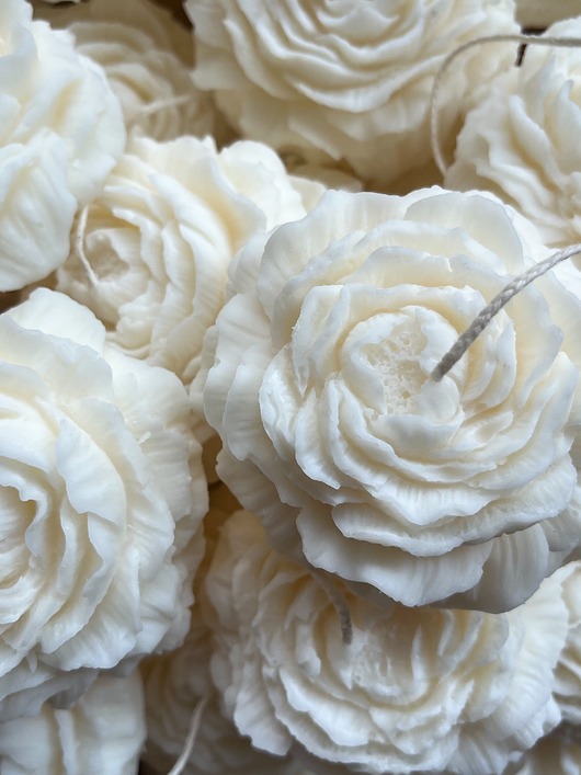 świeczniki i świece Świeca Peony