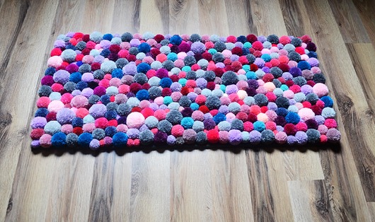 Dywan z pomponów 40 cm x 80 cm Lovekulkowe