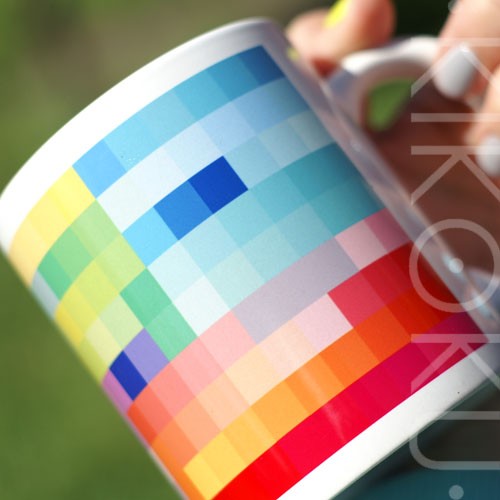 Kubeczek kolory CMYK ONE MUG A DAY