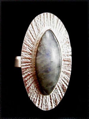 white moon Pracownia Neores