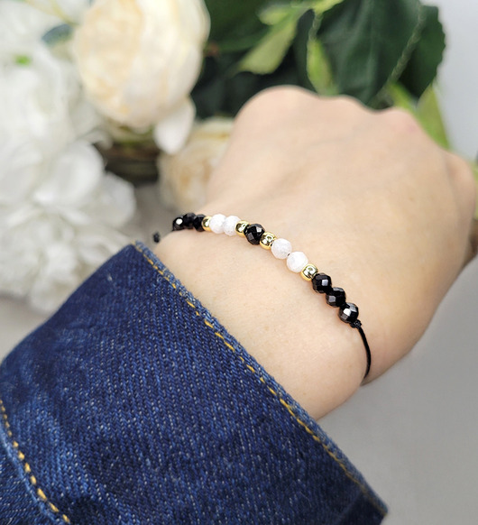 bransoletki z kamieni naturalnych MIŁOŚĆ i ochrona z Turmalinem i Kam. księżycowym