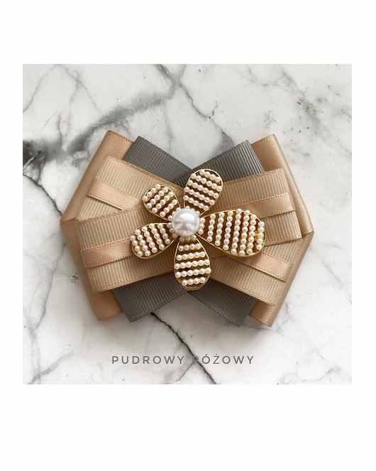 broszki Brosza  z Perłowym Kwiatem z drobniutkimi perełkami NEW