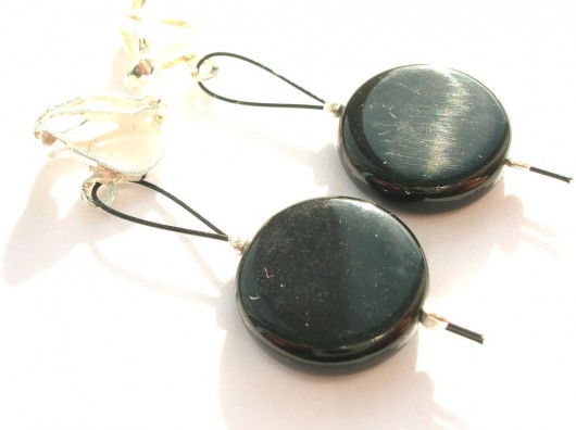 BLACK - Czarny dysk agis