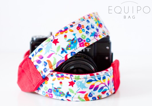 Pasek do aparatu Camera Strap Folk Red equipo