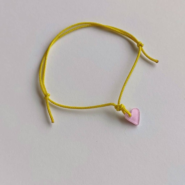bransoletki na sznurku Serduszko  bransoletka