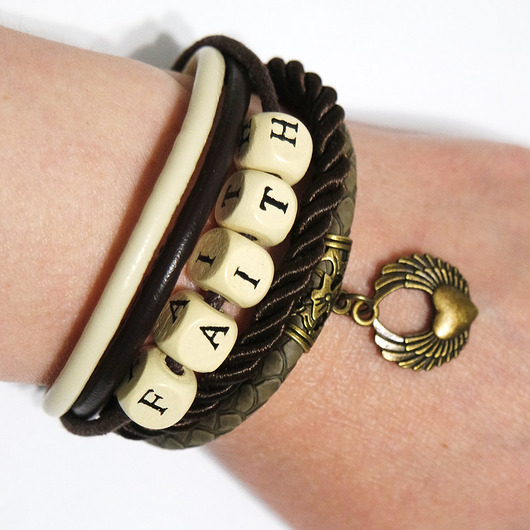 bransoletki drewniane Bransoletka - Faith - rzemienie, drewniane koraliki