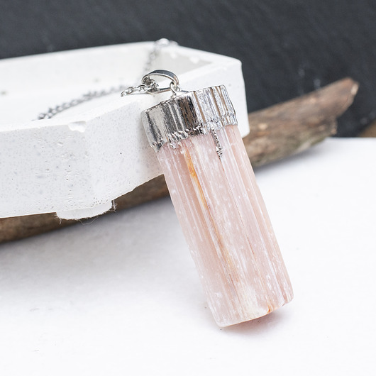 srebrne naszyjniki Naszyjnik "Pure Light" - Klarowność i Ochrona Selenit