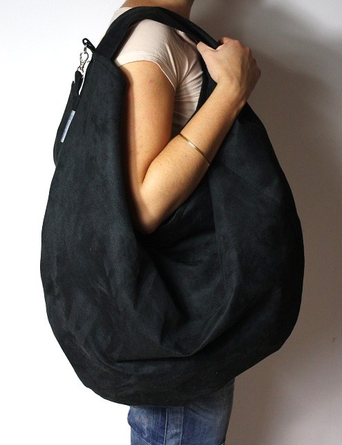 Walking with a Hobo. Black + black lining Zuzia Górska