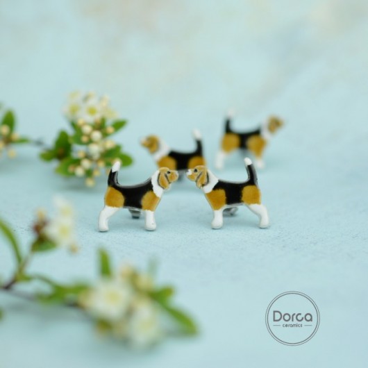 Beagle mini- ceramiczne kolczyki Dorca