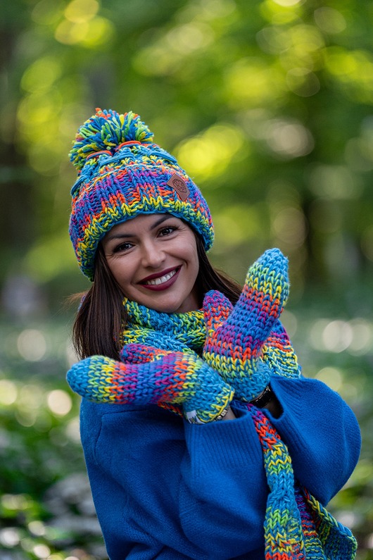 czapki damskie Czapka MERINO 50% ,,Tęcza błękit EUFORIA