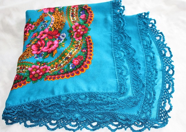 Chusta  Błękit Jeziora ZeStrychu Handmade