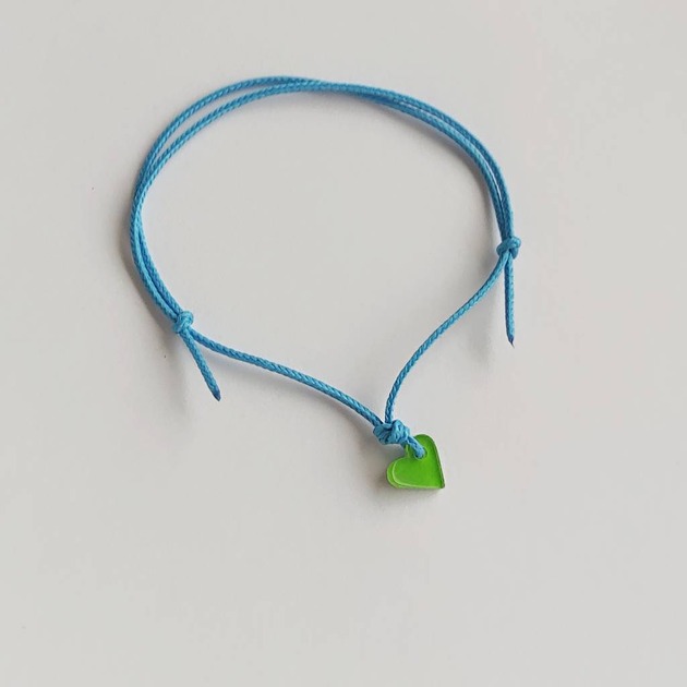 bransoletki na sznurku Serduszko  bransoletka
