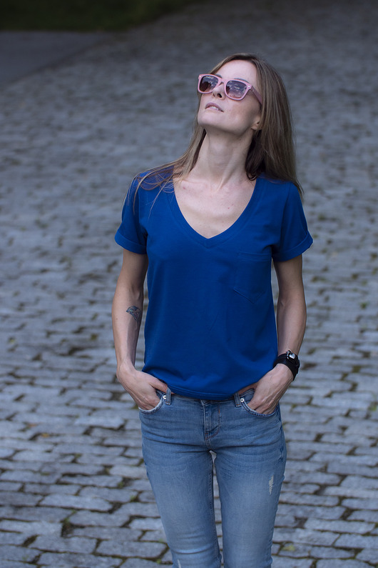 T-shirt V-NECK granat studio eReR