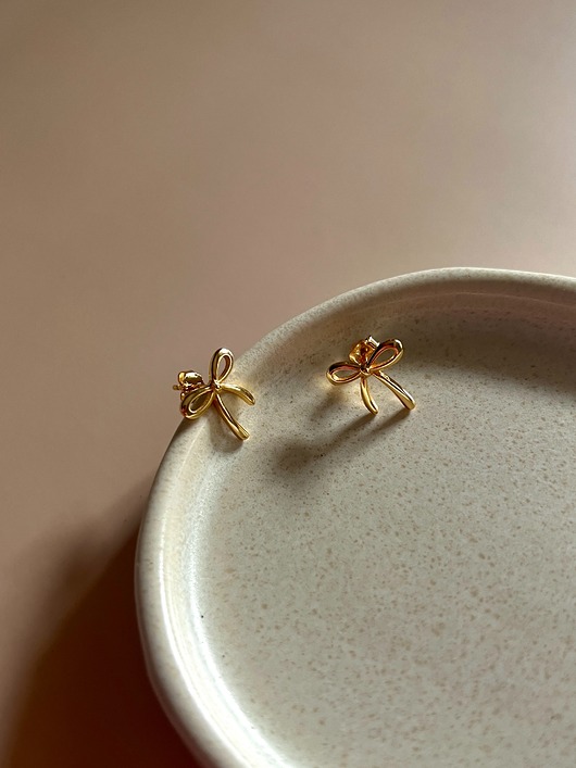 kolczyki pozłacane Kolczyki Luna małe kokardki sztyfty