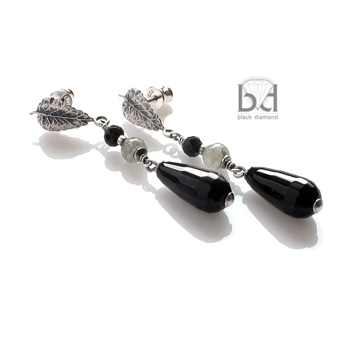 Liście w onyksach Black Diamond