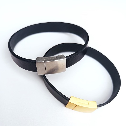 biżuteria męska Męska bransoletka Black Leather Belt Gold