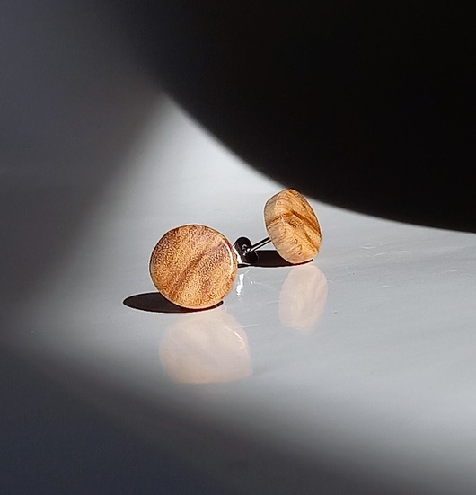 kolczyki drewniane Kolczyki sztyfty z oliwnego drewna