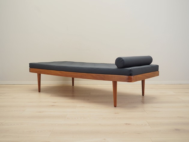 sofy i szezlongi Leżanka tekowa, duński design, lata 70, produkcja: Dania