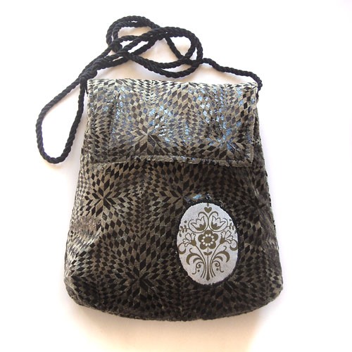 torebka mini  - khaki z aplikacją - elfagado