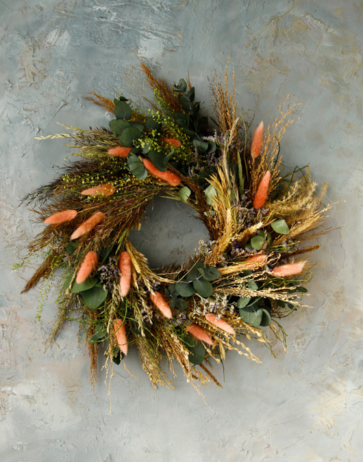 wianki Wianek dekoracyjny, wiosenny, z suszonych i stabilizowanych rośclin